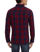 Load image into Gallery viewer, Highlander Men&#39;s Casual Shirt