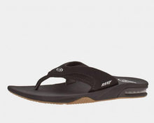 Load image into Gallery viewer, Fanning Flip Flops